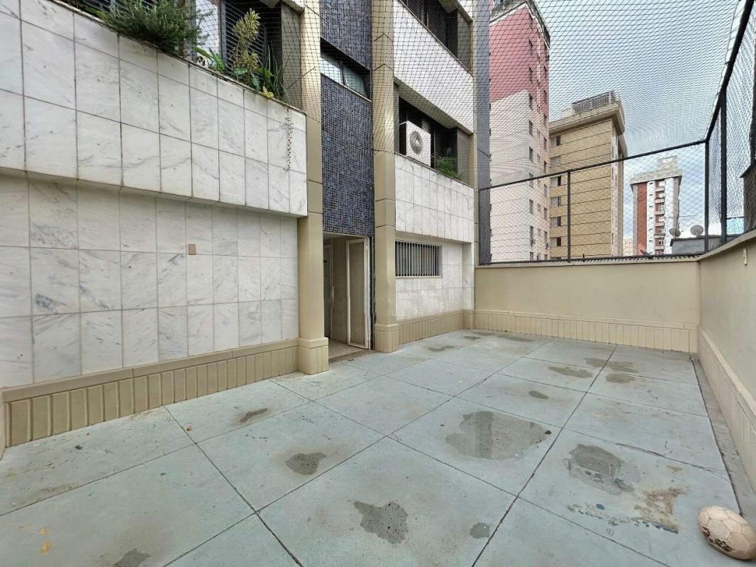 Apartamento, Funcionários, 4 Quartos, 2 Vagas, 1 Suíte