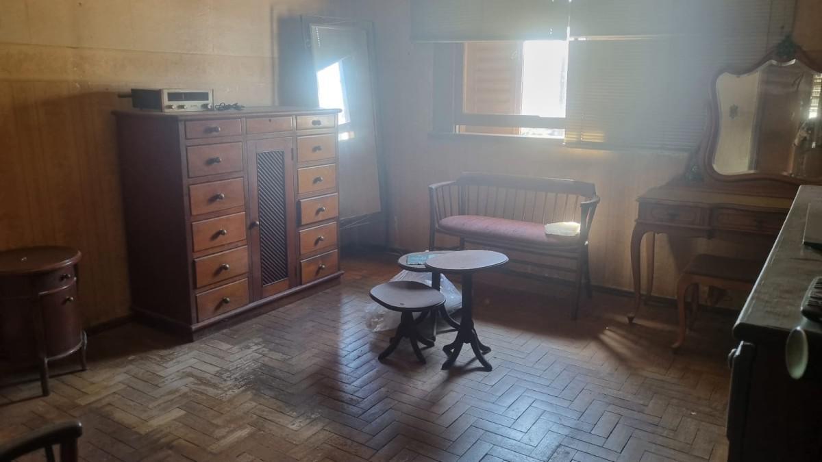 Casa, Santa Efigênia, 3 Quartos, 0 Vaga