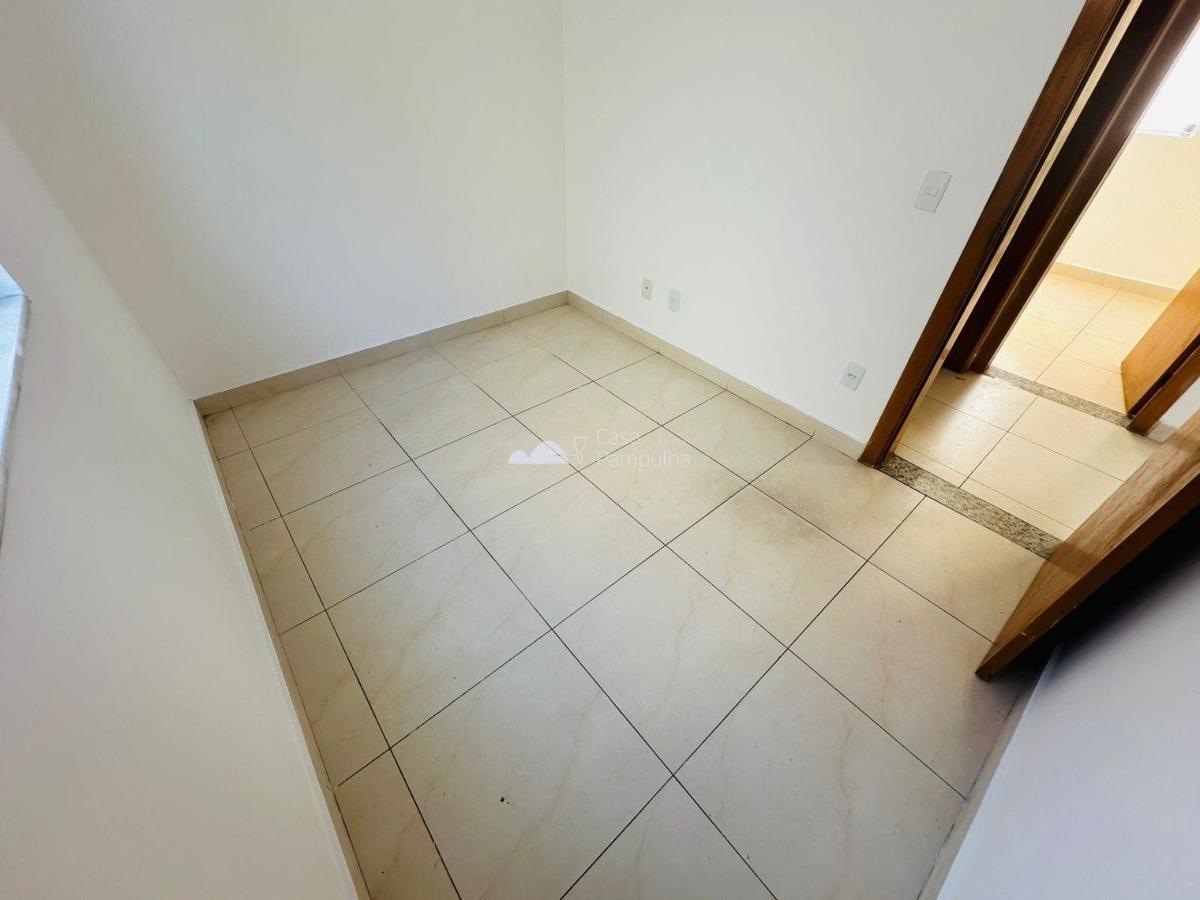 Apartamento, Santa Mônica, 2 Quartos, 1 Vaga