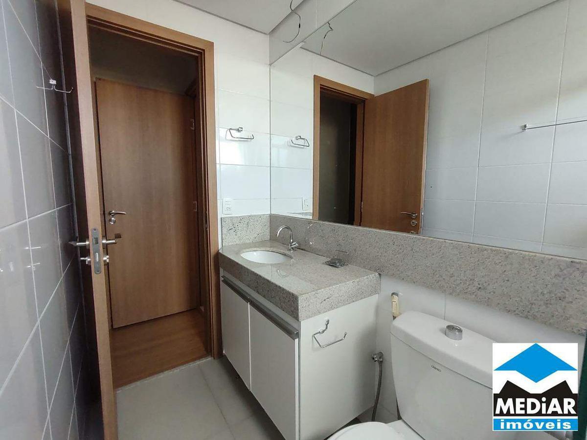 Apartamento, Floresta, 2 Quartos, 2 Vagas, 1 Suíte