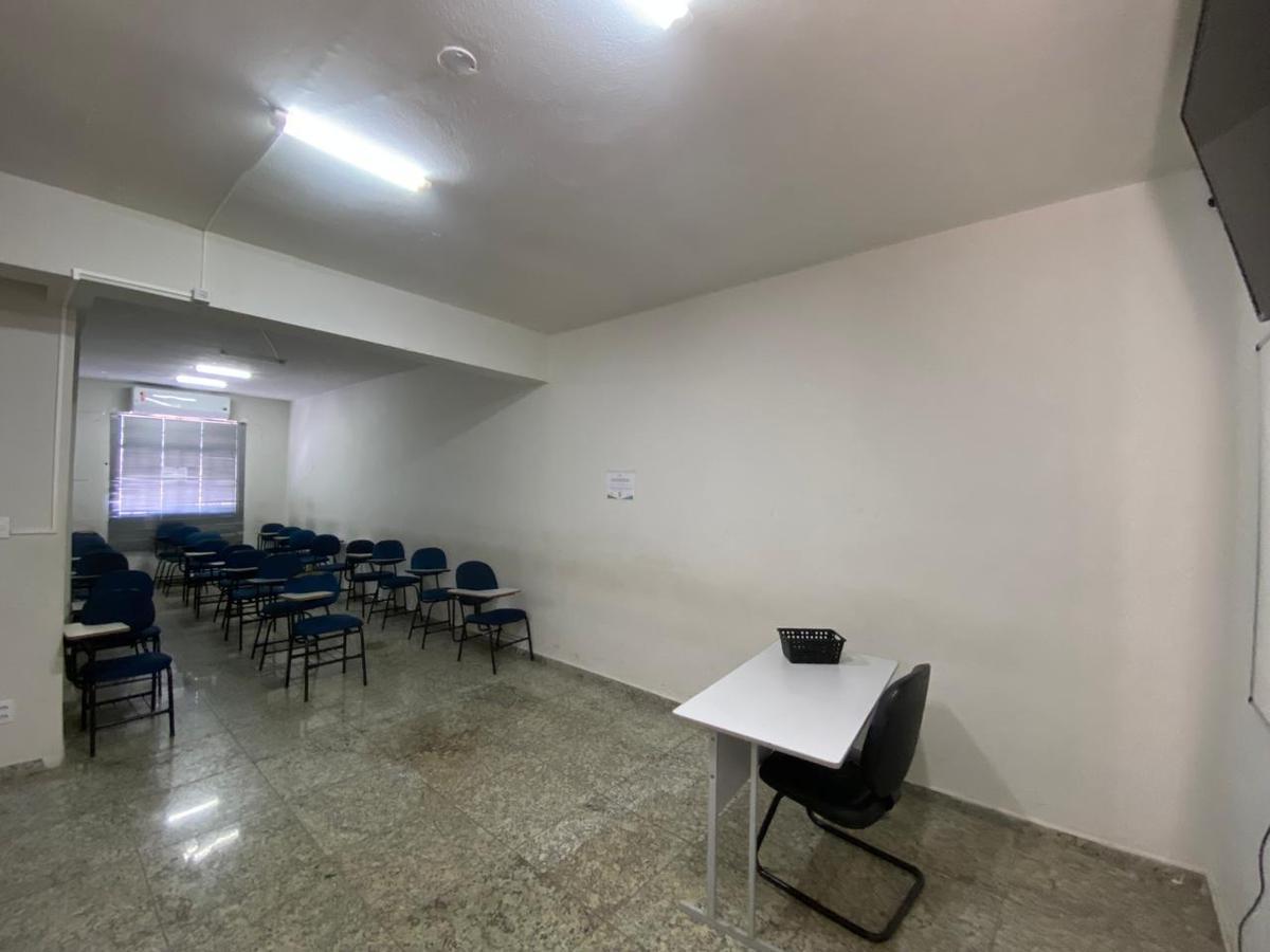 Andar, Centro, 0 Quarto, 0 Vaga