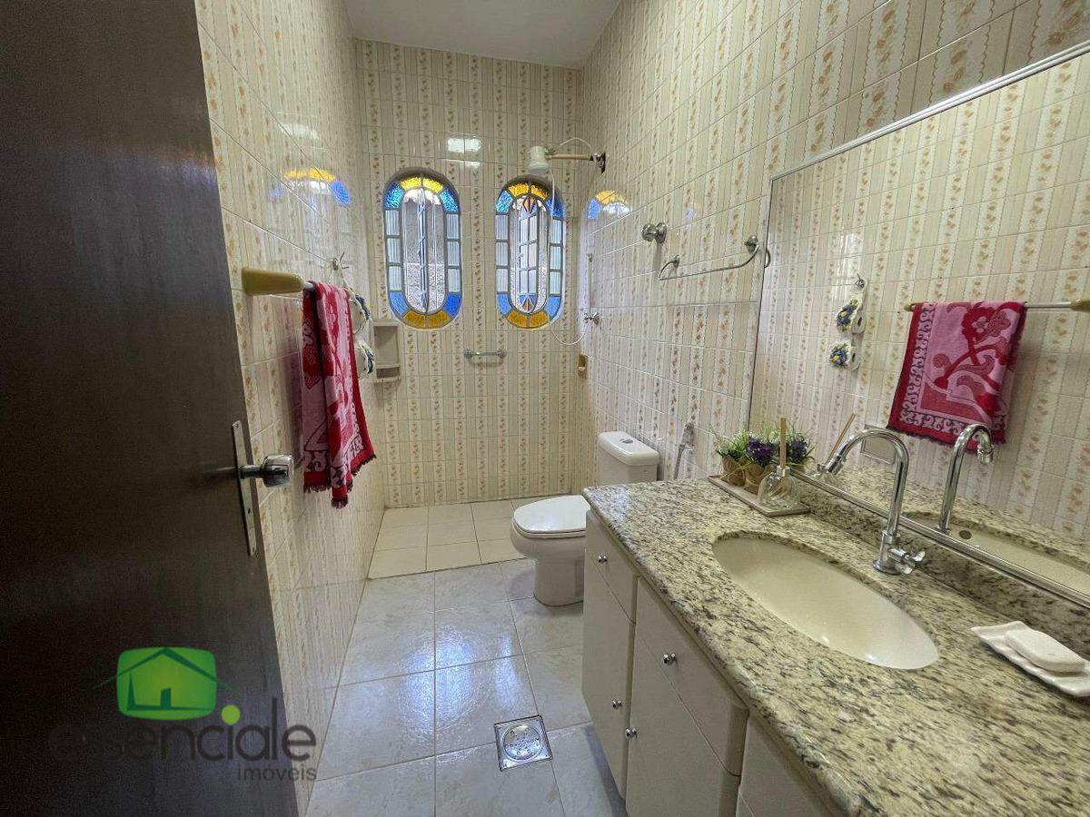 Casa, Novo Riacho, 4 Quartos, 2 Vagas, 1 Suíte