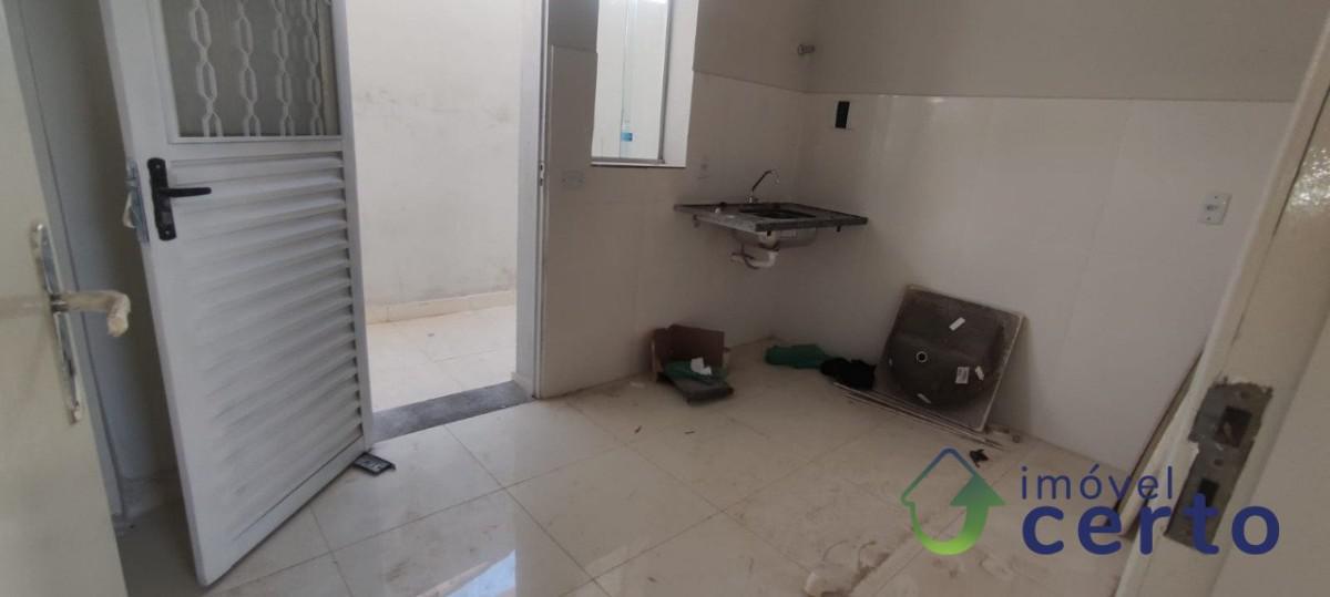 Apartamento, Sagrada Família, 2 Quartos, 0 Vaga
