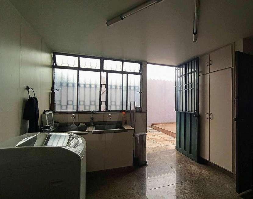 Casa, Santa Lúcia, 4 Quartos, 6 Vagas, 2 Suítes