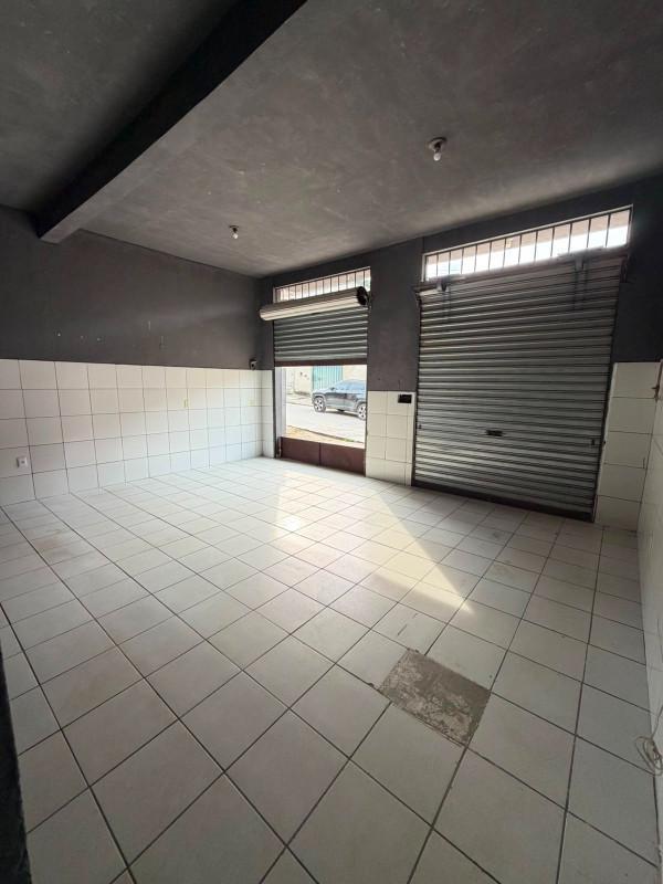Andar, Castanheira, 0 Quarto, 0 Vaga