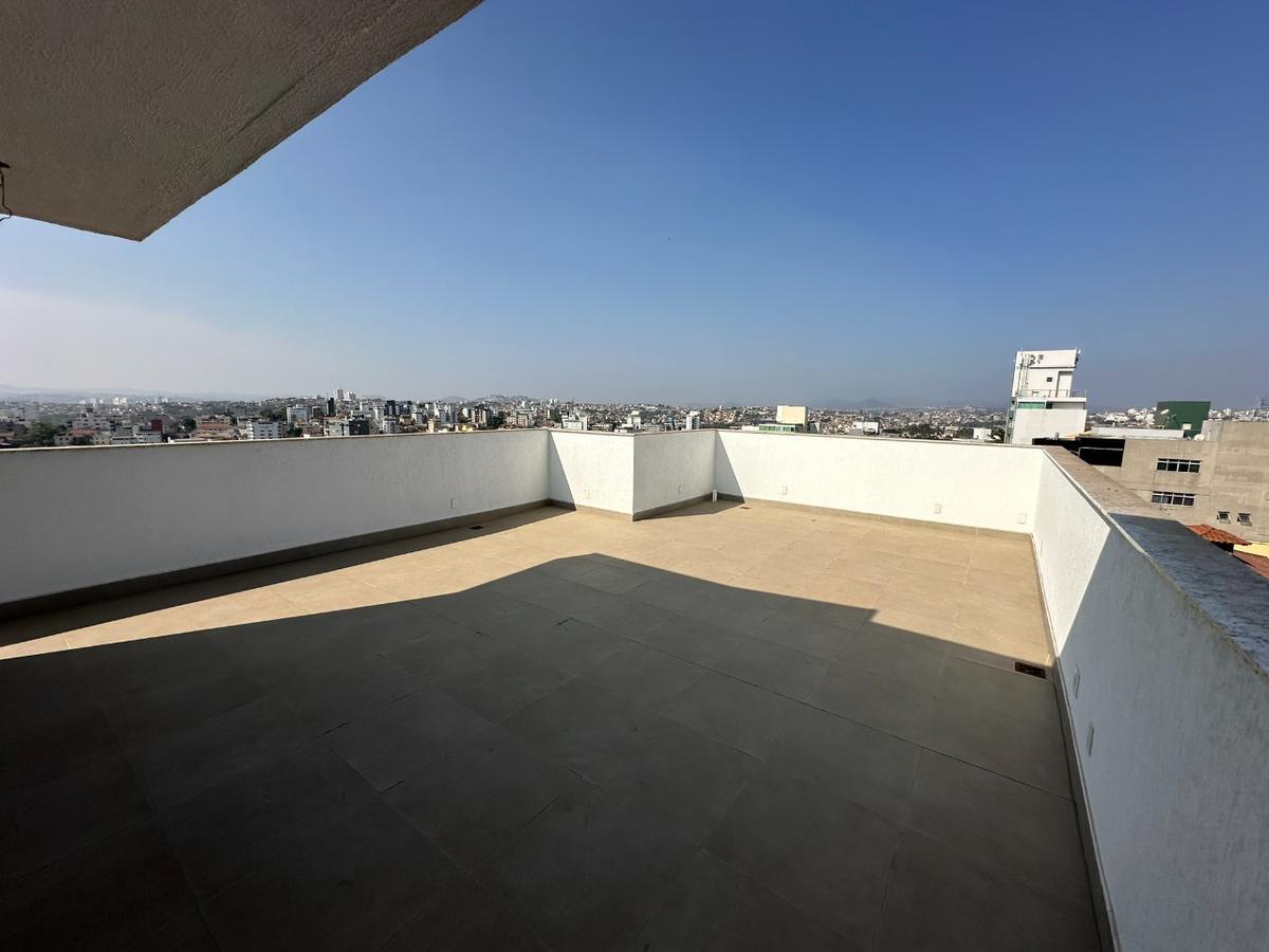 Cobertura, Santa Rosa, 3 Quartos, 2 Vagas, 1 Suíte