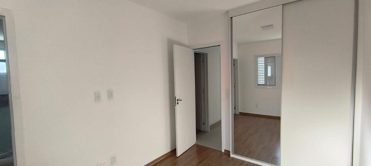 Apartamento, Esplanada, 2 Quartos, 1 Vaga, 1 Suíte