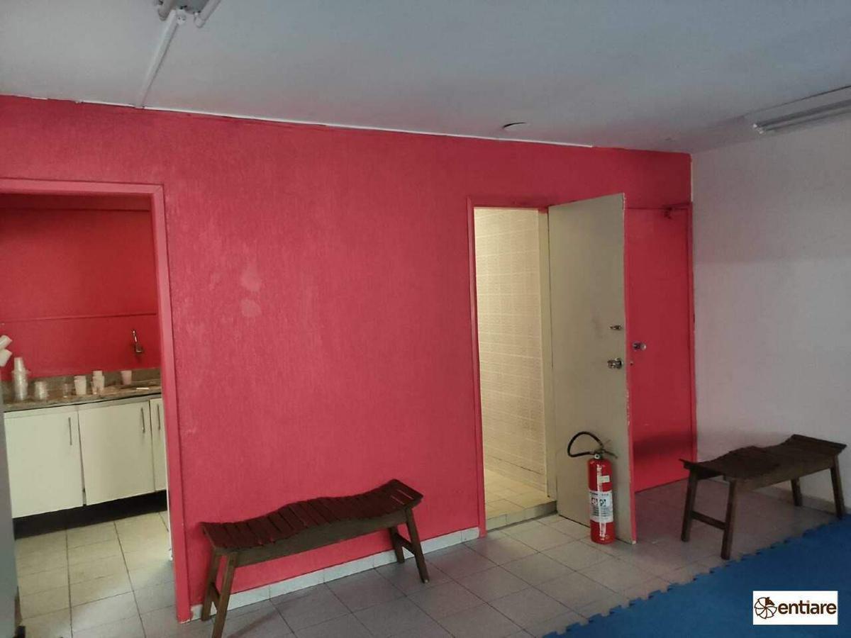 Andar, Savassi, 0 Quarto, 0 Vaga