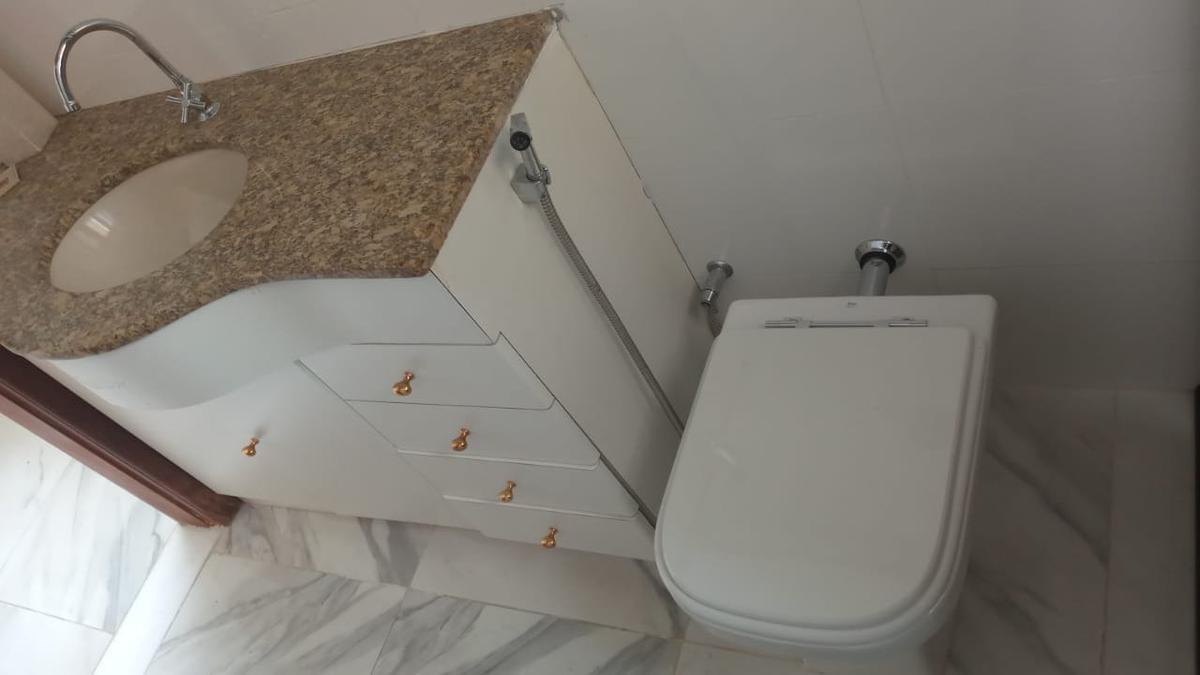 Cobertura, Cidade Nova, 4 Quartos, 2 Vagas, 1 Suíte