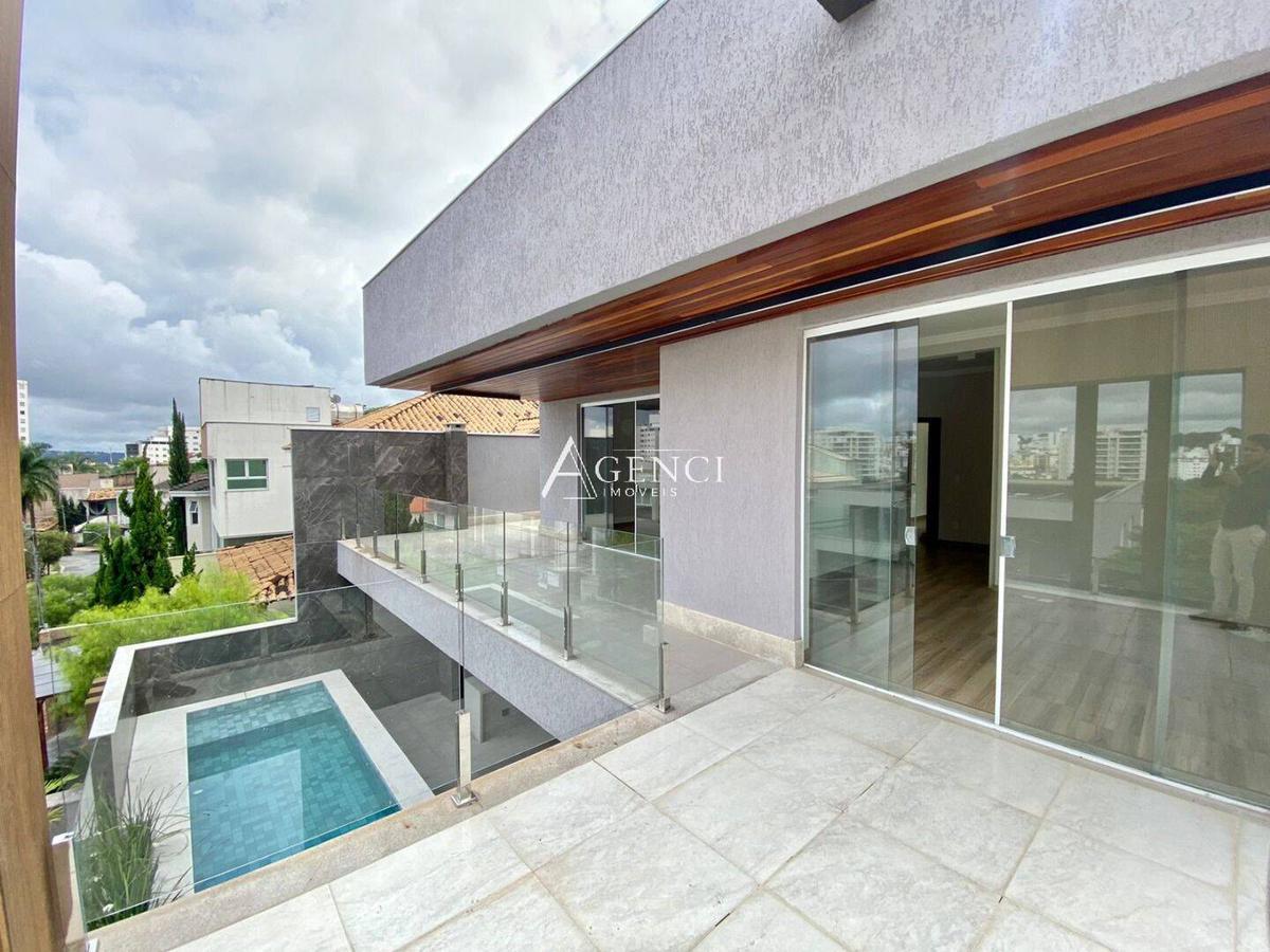 Casa, Paquetá, 4 Quartos, 0 Vaga, 2 Suítes