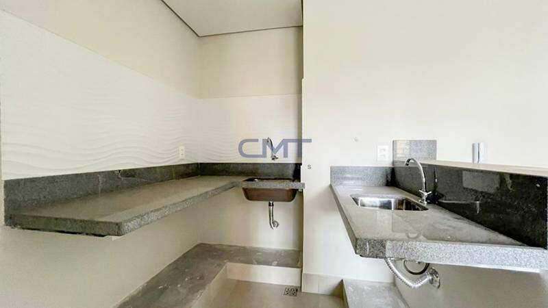 Apartamento, Centro, 2 Quartos, 0 Vaga, 1 Suíte