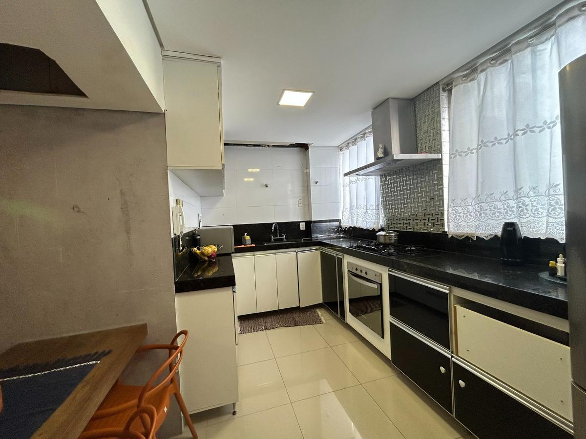 Cobertura, Europa, 3 Quartos, 2 Vagas, 1 Suíte