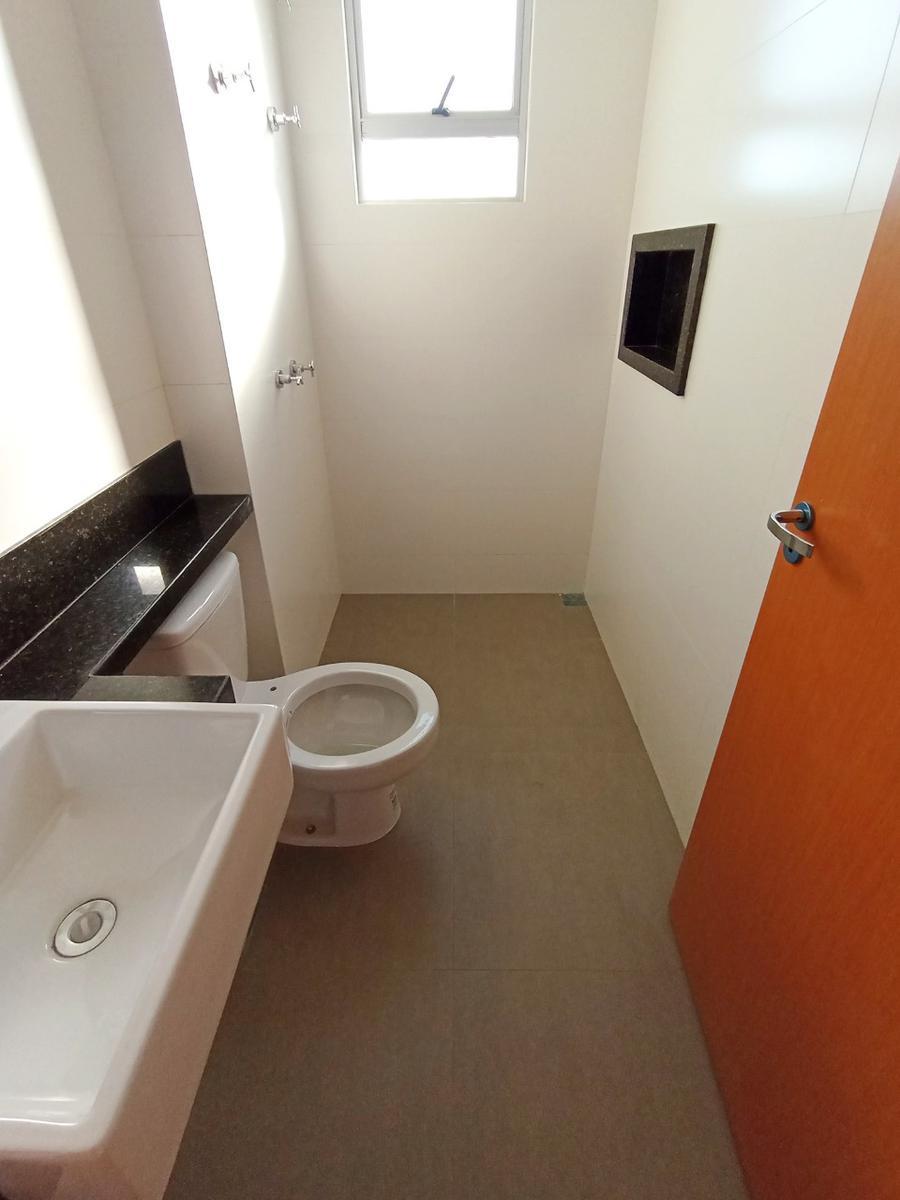 Apartamento, Caiçaras, 3 Quartos, 2 Vagas, 1 Suíte