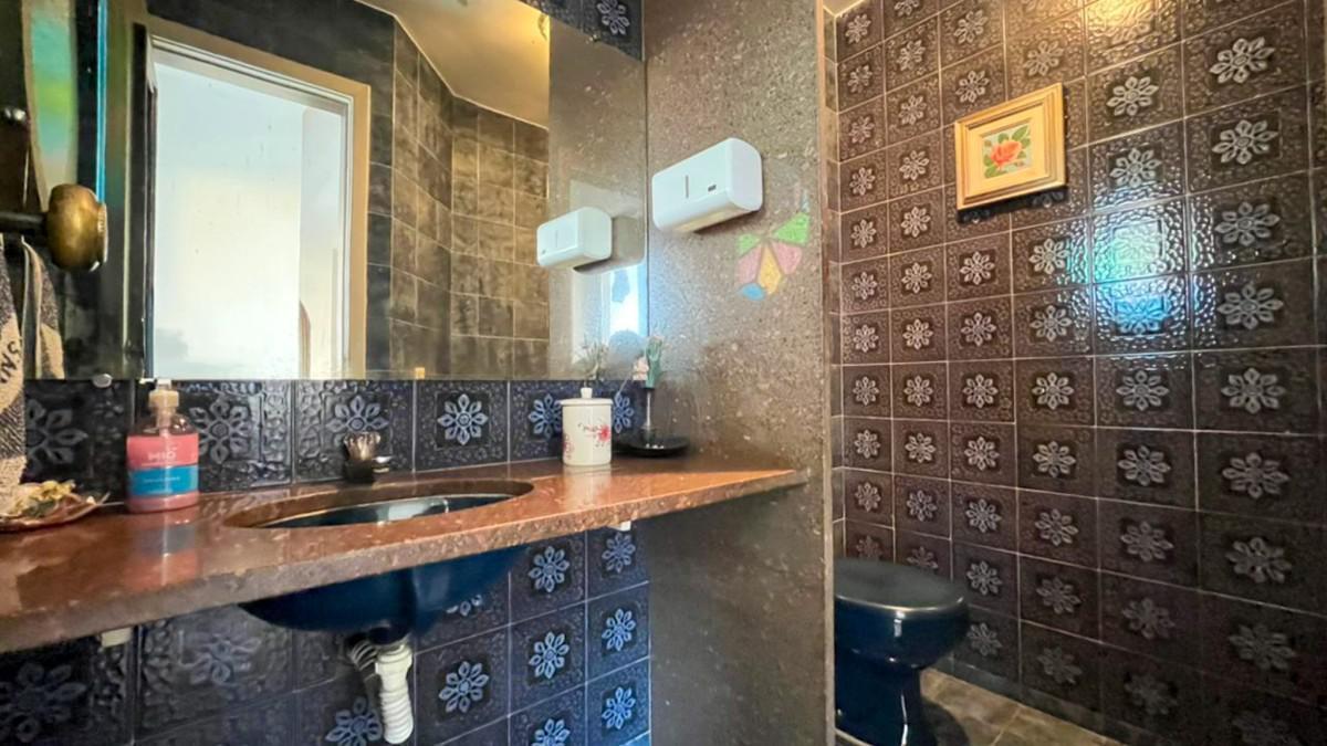 Cobertura, Funcionários, 6 Quartos, 3 Vagas, 1 Suíte