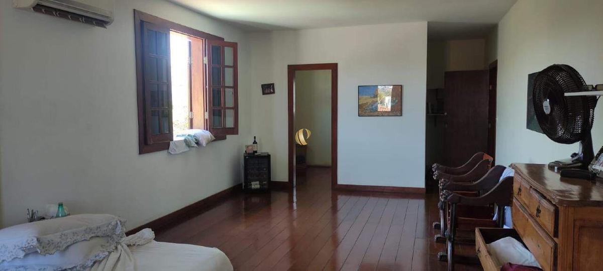 Casa, Bom Jardim, 4 Quartos, 7 Vagas, 3 Suítes