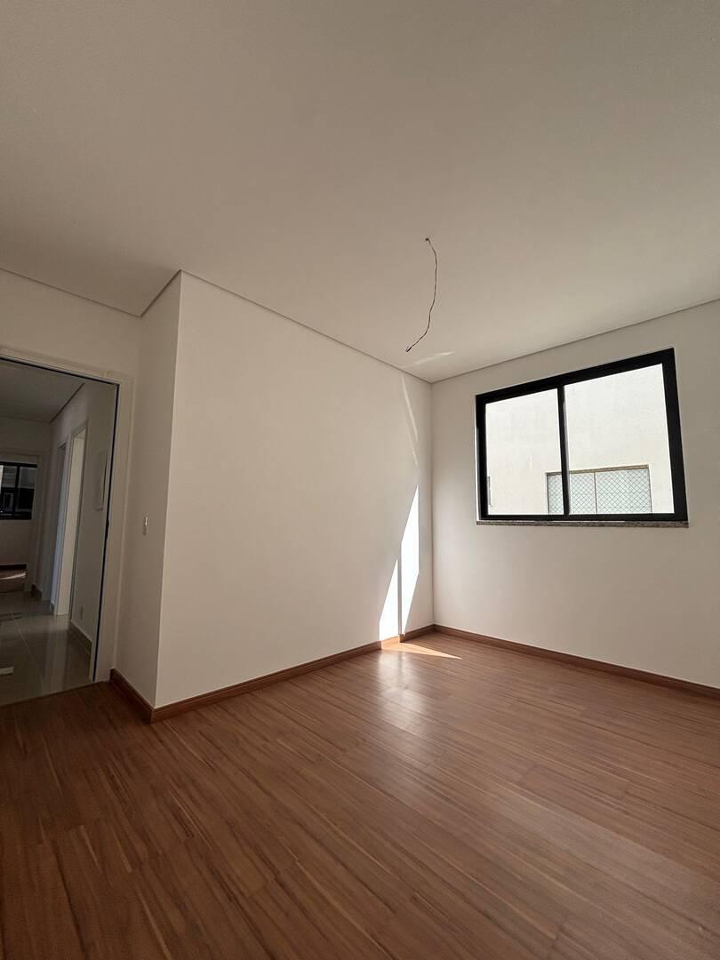 Apartamento, Cidade Nobre, 3 Quartos, 2 Vagas, 1 Suíte