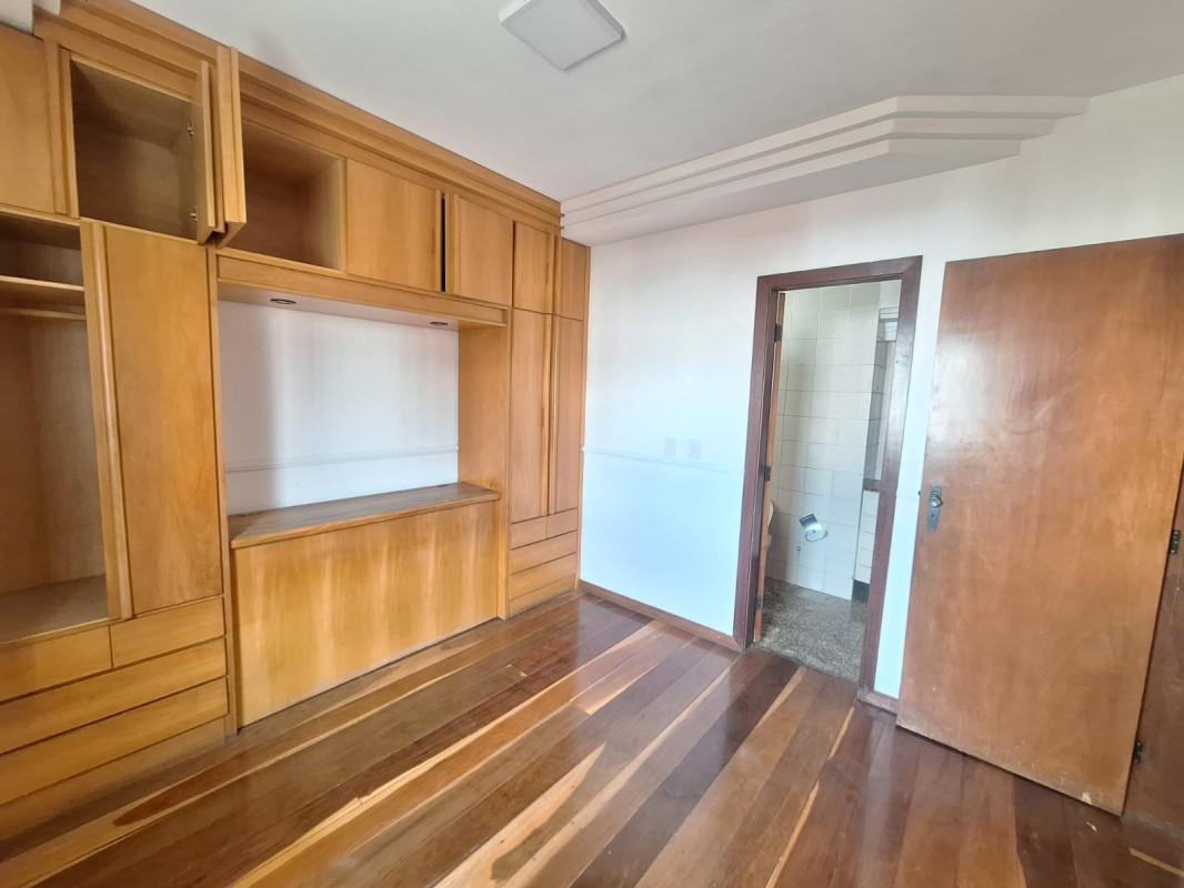 Apartamento, Colégio Batista, 4 Quartos, 2 Vagas, 1 Suíte
