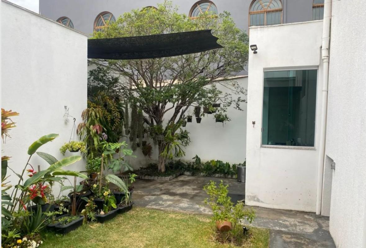 Casa, Lindéia, 3 Quartos, 1 Vaga, 1 Suíte