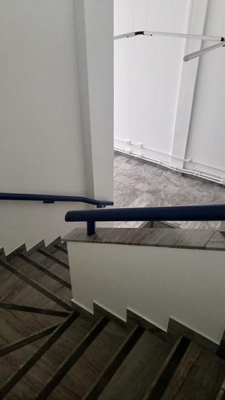 Loja, Funcionários