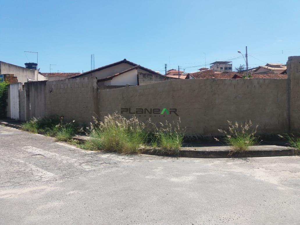 Lote, Conjunto Habitacional Bueno Franco, 0 Quarto, 0 Vaga