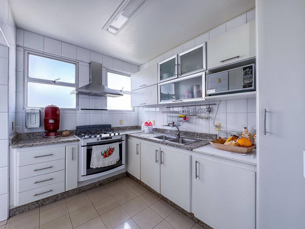 Apartamento, Luxemburgo, 4 Quartos, 4 Vagas, 1 Suíte