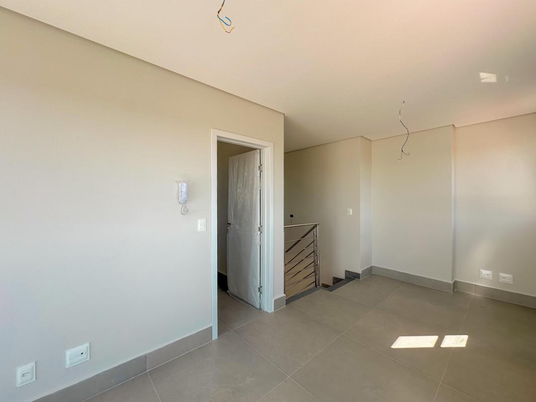 Cobertura, Planalto, 3 Quartos, 2 Vagas, 1 Suíte