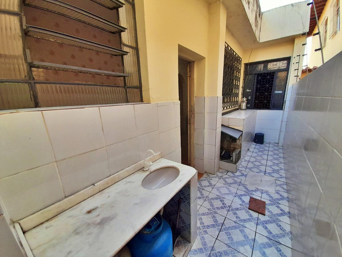 Casa, Caiçaras, 4 Quartos, 5 Vagas, 1 Suíte