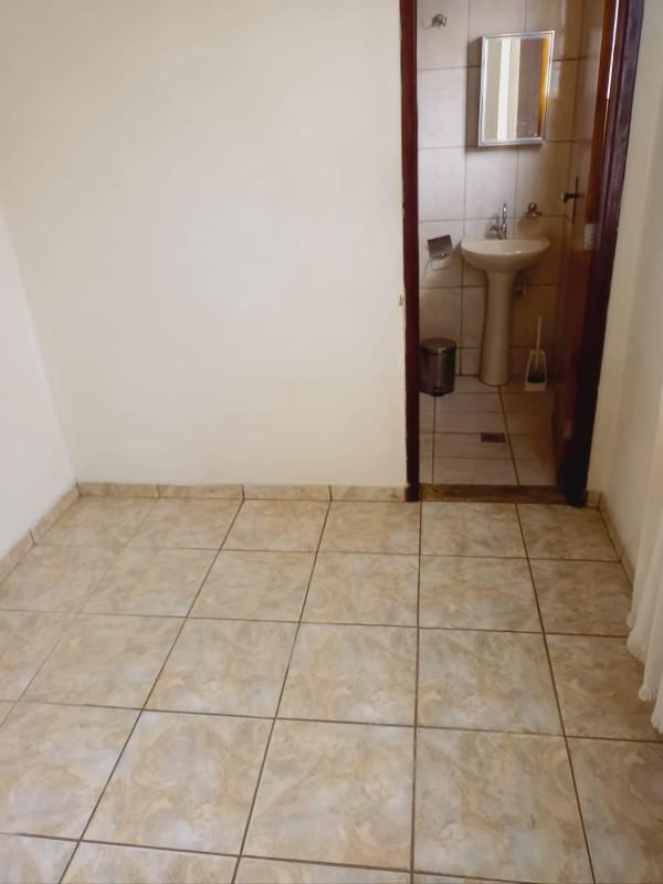 Casa, Conjunto Água Branca, 4 Quartos, 5 Vagas, 1 Suíte