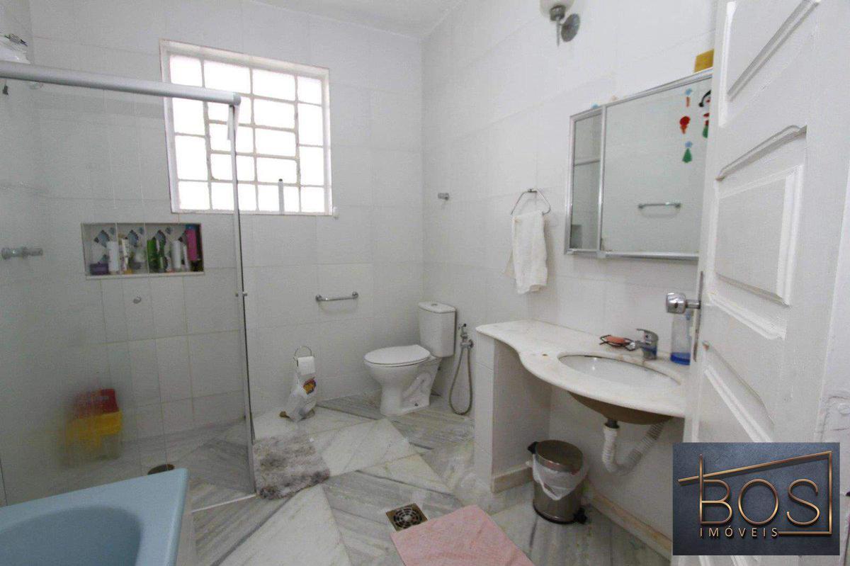 Casa, Santo Antônio, 5 Quartos, 4 Vagas, 2 Suítes