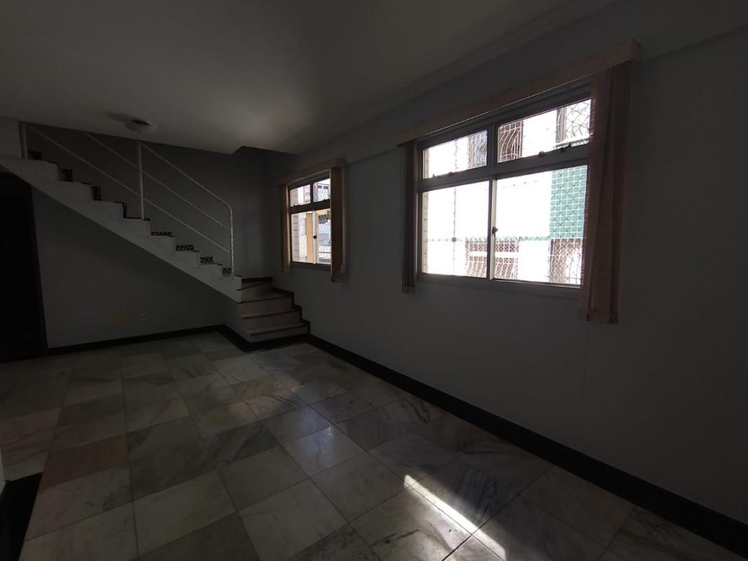 Cobertura, Prado, 3 Quartos, 2 Vagas, 1 Suíte