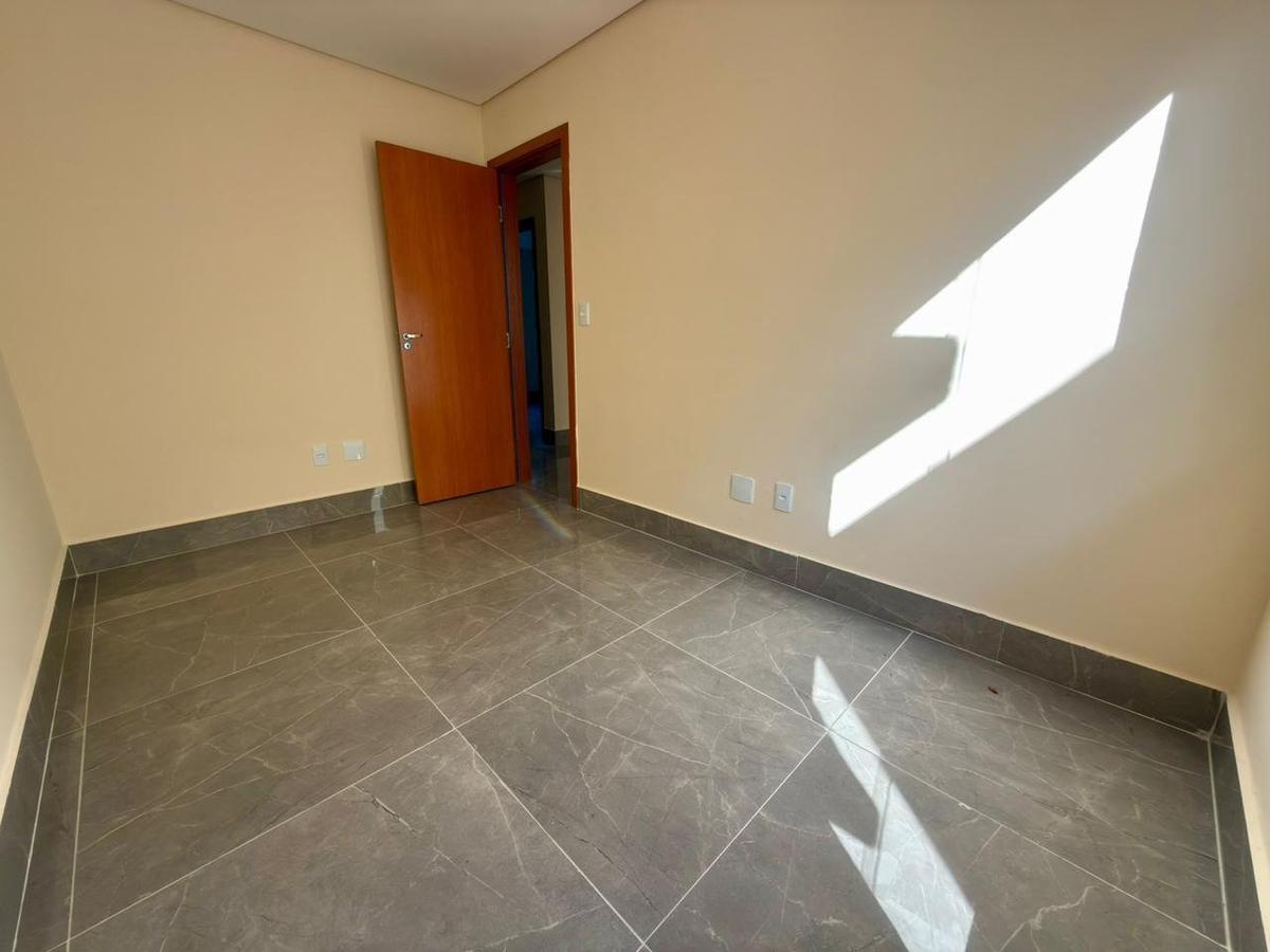 Apartamento, Planalto, 3 Quartos, 2 Vagas, 1 Suíte