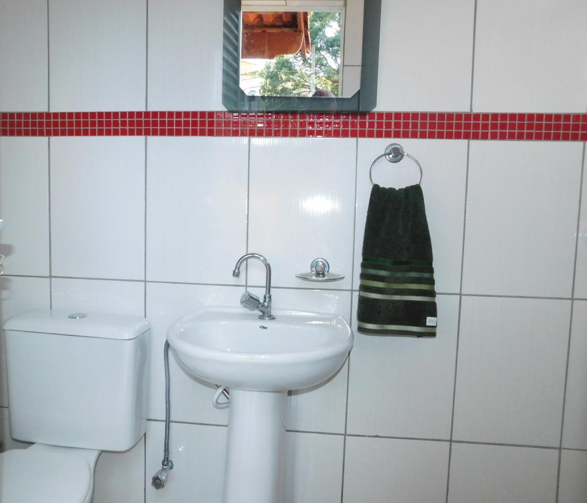 Casa, Planalto, 5 Quartos, 5 Vagas, 1 Suíte