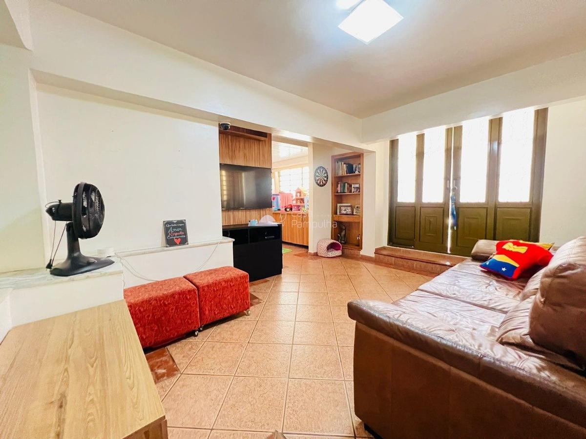 Casa, Santa Mônica, 3 Quartos, 2 Vagas, 2 Suítes