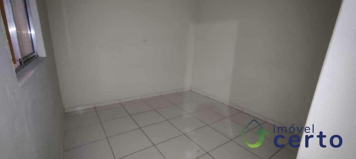 Casa, Santa Terezinha, 2 Quartos, 0 Vaga
