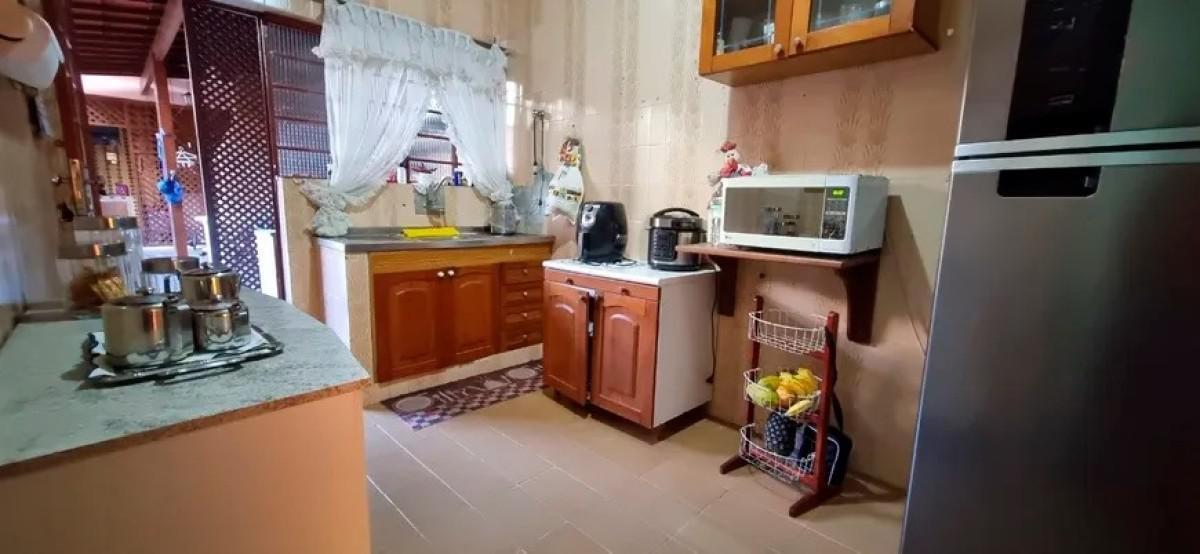 Casa, Santa Inês, 3 Quartos, 2 Vagas, 2 Suítes