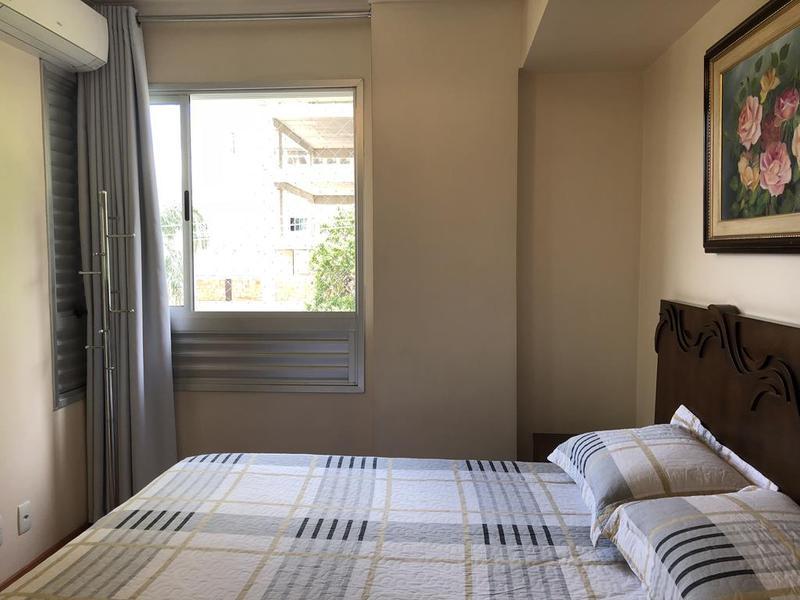 Área Privativa, Santa Efigênia, 4 Quartos, 2 Vagas, 1 Suíte