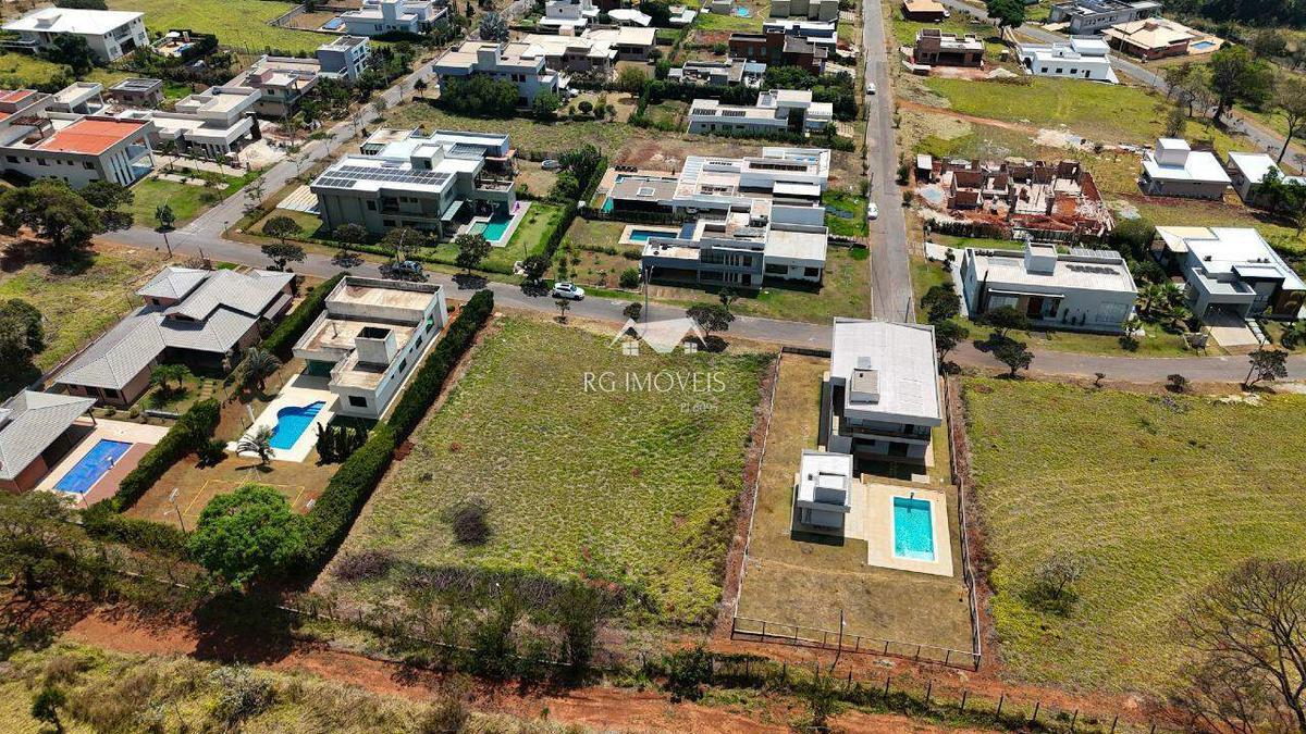 Lote, Condomínio Serra dos Bandeirantes, 0 Quarto, 0 Vaga