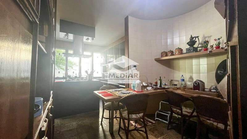 Casa, Comiteco, 5 Quartos, 6 Vagas, 2 Suítes