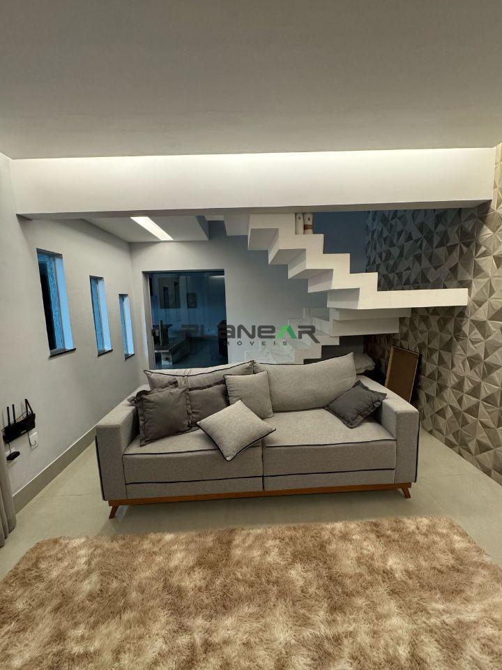 Casa, Centro, 4 Quartos, 4 Vagas, 2 Suítes