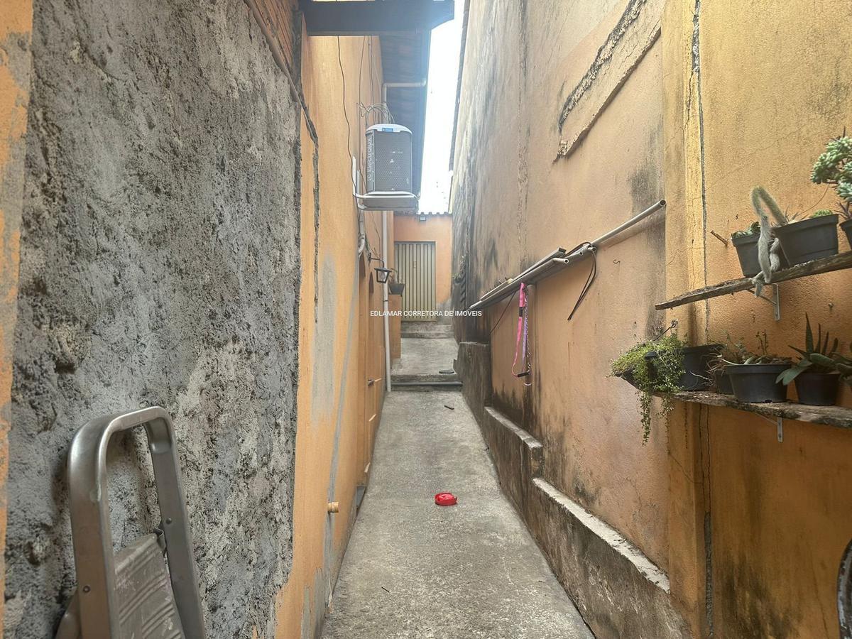 Casa, Tirol, 3 Quartos, 3 Vagas, 1 Suíte