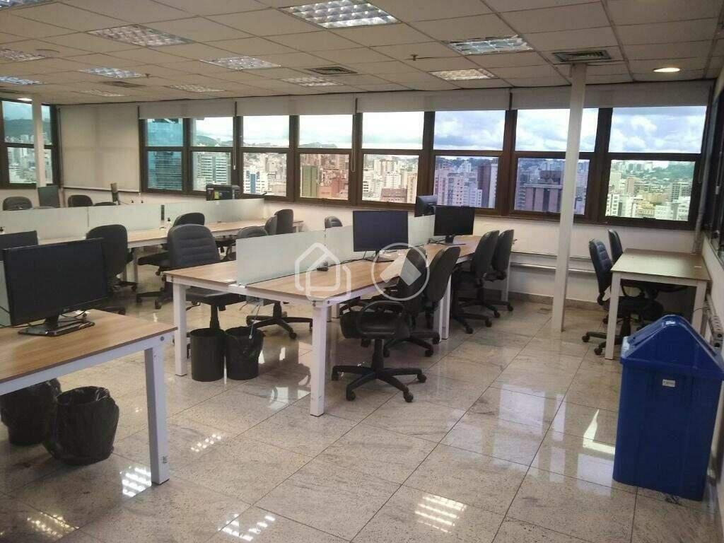 Sala, Santa Efigênia