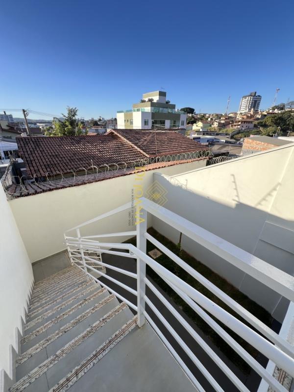 Casa, Centro, 3 Quartos, 4 Vagas, 1 Suíte