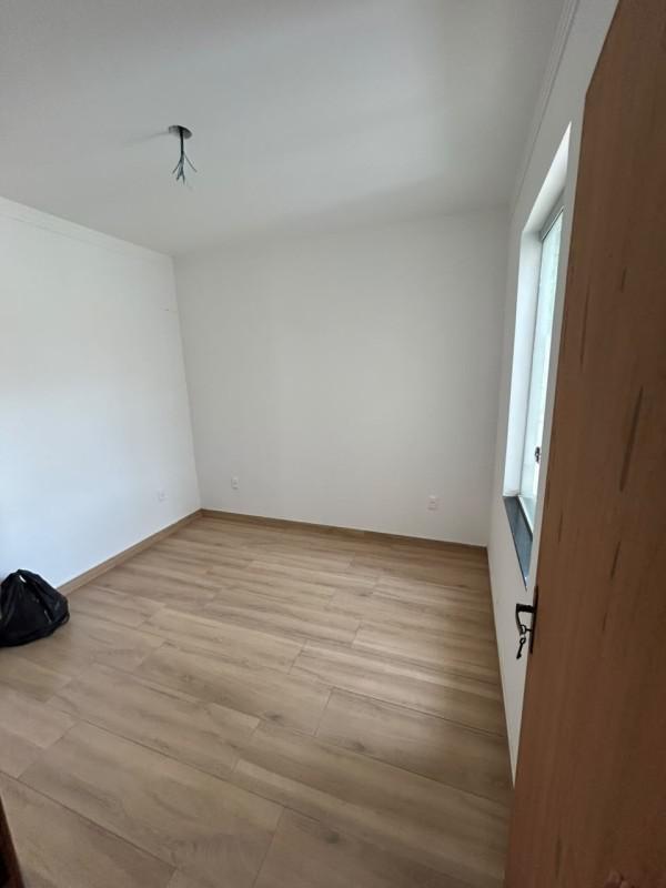 Casa, Centro, 3 Quartos, 2 Vagas, 1 Suíte