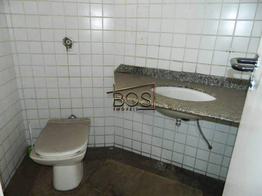 Prédio, Lourdes, 0 Quarto, 0 Vaga