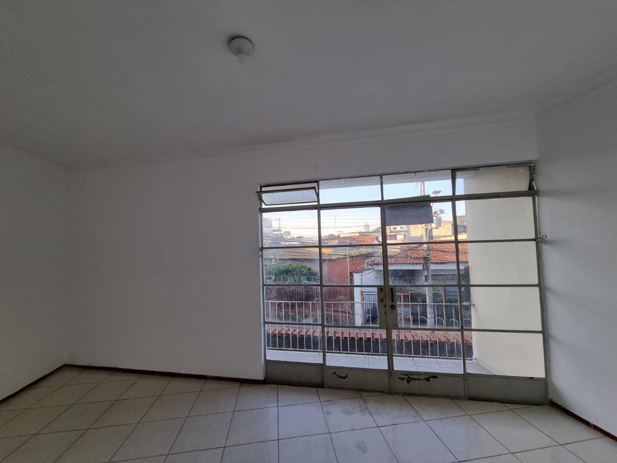 Casa, Lagoinha, 3 Quartos, 0 Vaga, 1 Suíte