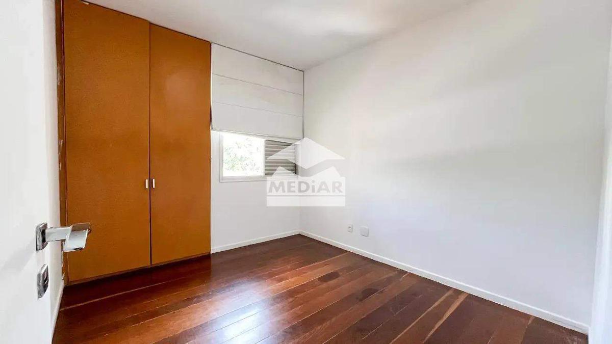 Cobertura, Serra, 4 Quartos, 2 Vagas, 1 Suíte