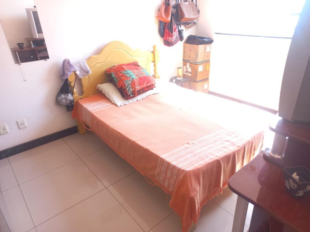 Casa, Itapoã, 4 Quartos, 2 Vagas, 1 Suíte
