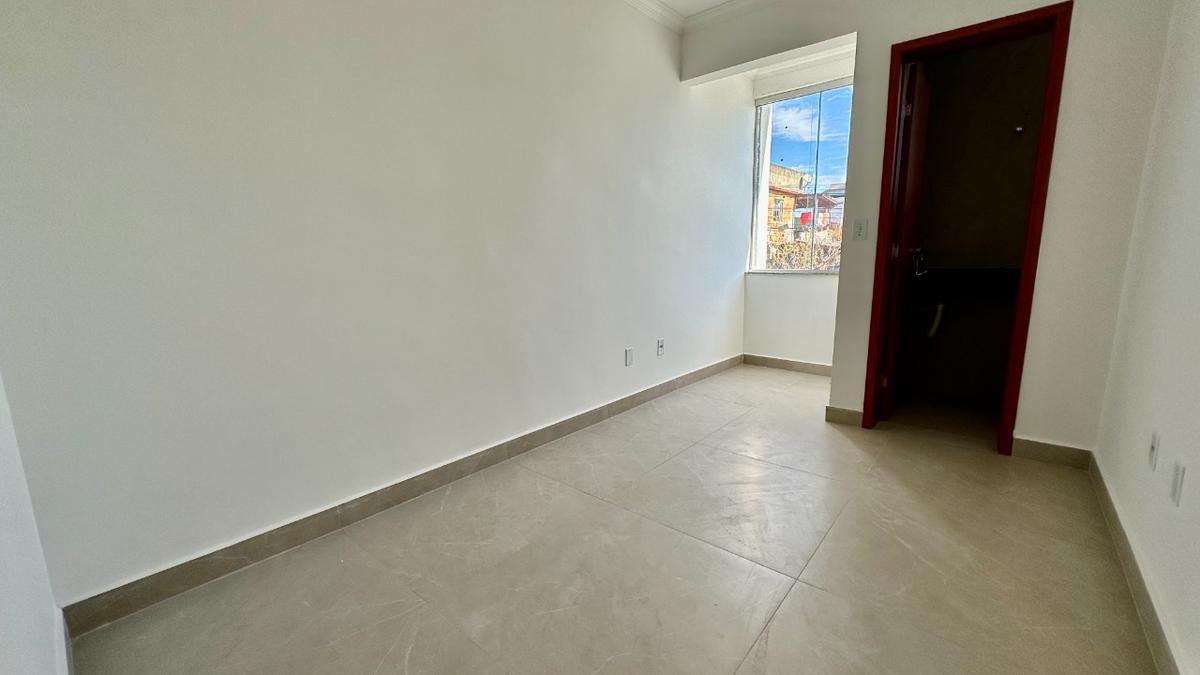 Casa, Piratininga (venda Nova), 2 Quartos, 1 Vaga, 2 Suítes