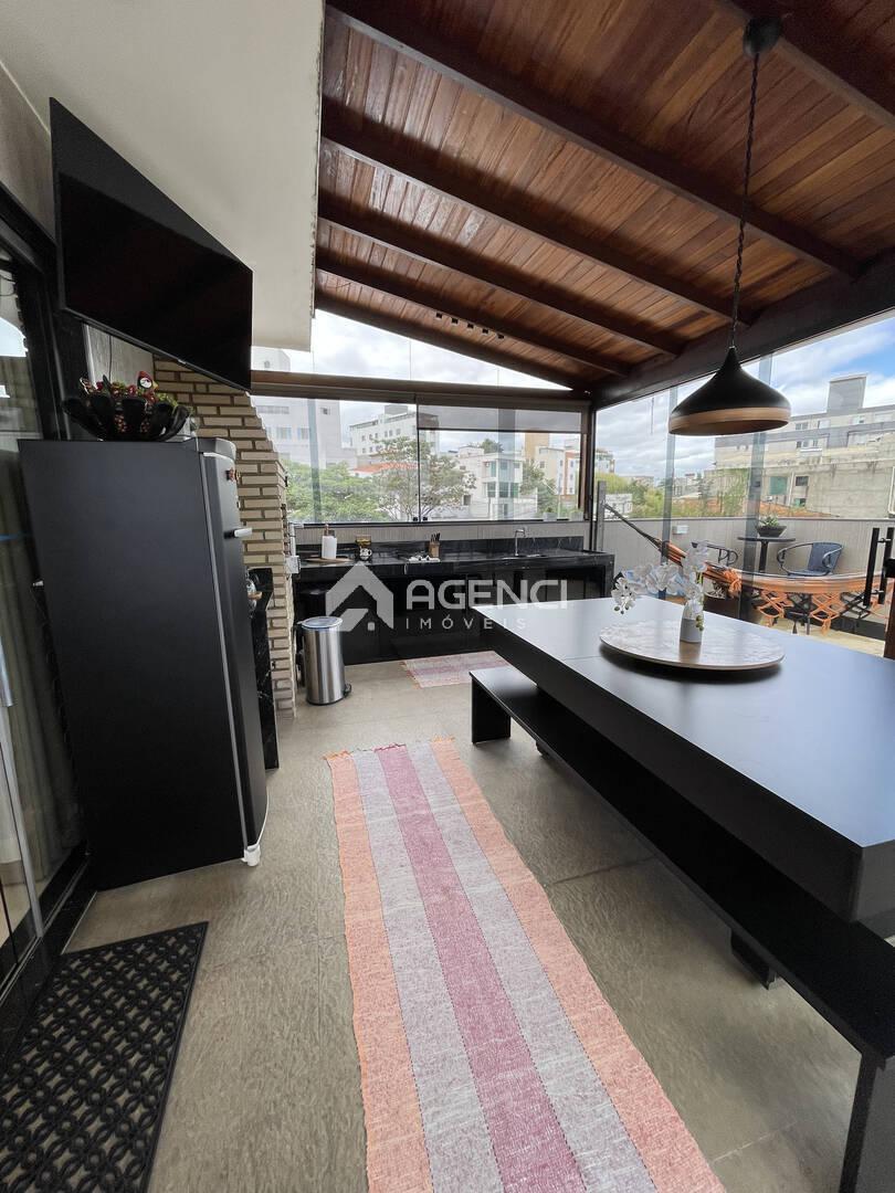 Apartamento, Cabral, 3 Quartos, 0 Vaga, 3 Suítes