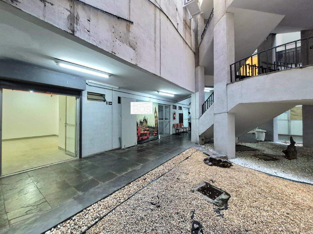 Andar, Savassi, 0 Quarto, 0 Vaga